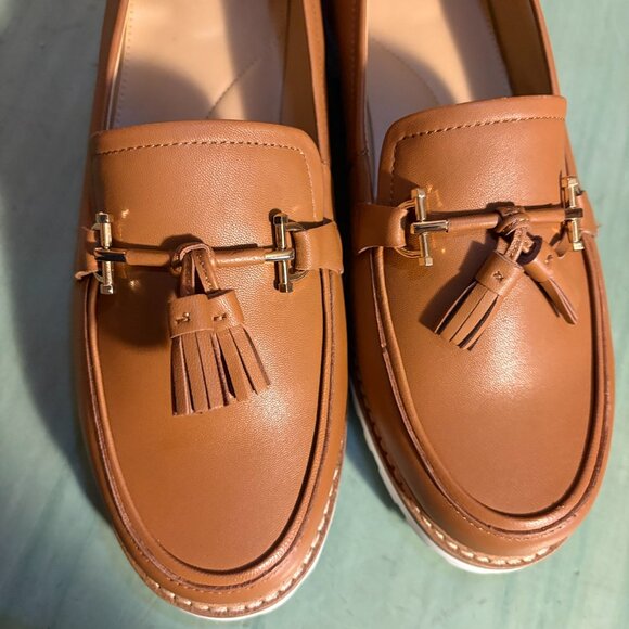 NEW Womens Talbots Havana Tan Laura Tassel Loafers Size 10 M - Picture 2 of 9
